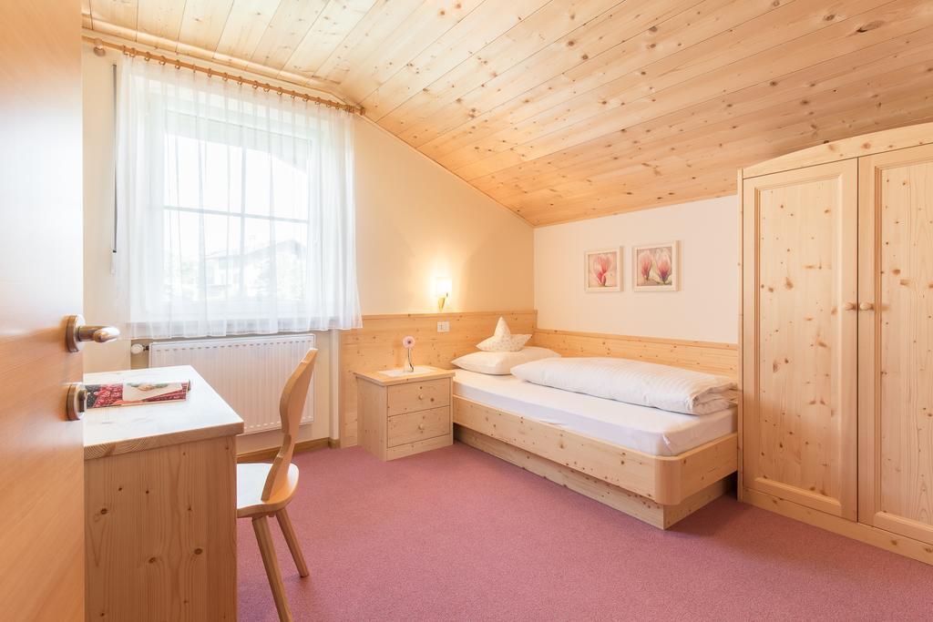 Tirolerhof Pension Natz-Schabs Room photo